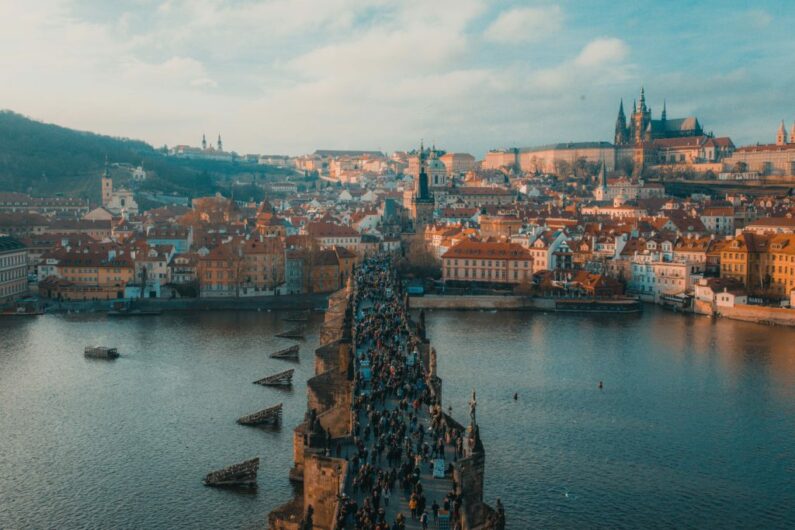 My 6 tips for visiting Prague’s Charles Bridge